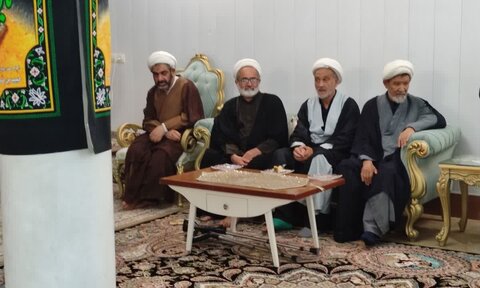 تصاویر/ دیدار معاونان حوزه علمیه کاشان با خانواده حجت‌الاسلام سعیدی‌پارسا