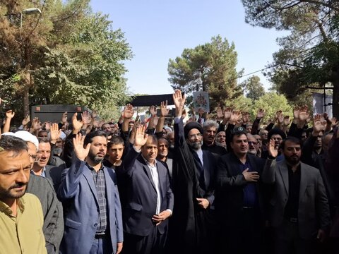 تصاویر/  تشیع و تدفین شهدای جنگ مبارزه با رژیم صهیونیستی درکاشان