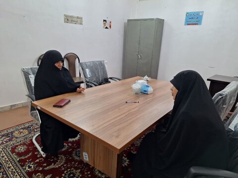 تصاویر/بازدید کادر مدیریت حوزه علمیه خواهران استان مرکزی از مدرسه علمیه حضرت زینب(س)آستانه