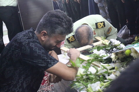 تصاویر/مراسم تشییع پیکر شهید عباس بیرقی فرد در بندرعباس