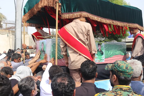 تصاویر/مراسم تشییع پیکر شهید عباس بیرقی فرد در بندرعباس