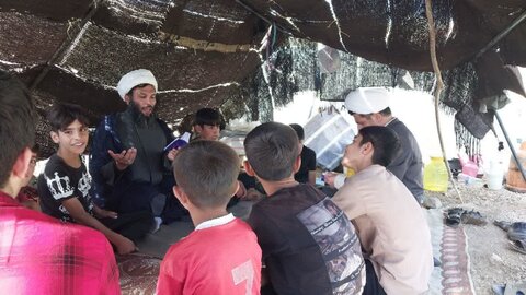 تصاویر/ “زندگی با آیه ها” در کوهرنگ: فصل نویدبخش استقبال از عشایر با حضور مبلغان دینی