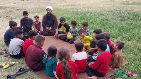 تصاویر/ “زندگی با آیه ها” در کوهرنگ: فصل نویدبخش استقبال از عشایر با حضور مبلغان دینی