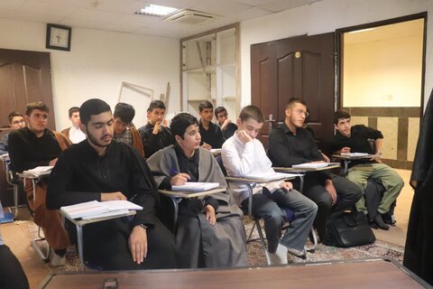 تصاویر/ دوره آموزشی و پژوهشی مدرسه علمیه امام خامنه ای ارومیه