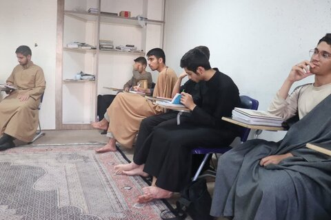 تصاویر/ دوره آموزشی و پژوهشی مدرسه علمیه امام خامنه ای ارومیه