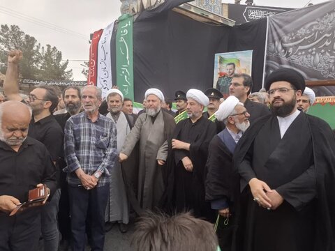 تصاویر/تشییع باشکوه پیکر شهید سرافراز وطن «میثم فتح قریب »در آران وبیدگل