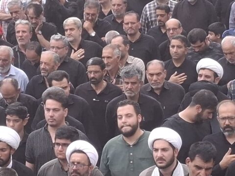 تصاویر/تشییع باشکوه پیکر شهید سرافراز وطن «میثم فتح قریب »در آران وبیدگل