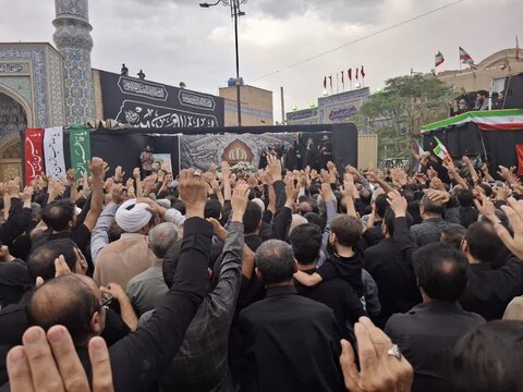 تصاویر/تشییع باشکوه پیکر شهید سرافراز وطن «میثم فتح قریب »در آران وبیدگل