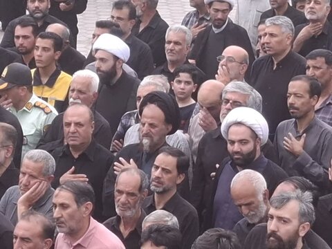 تصاویر/تشییع باشکوه پیکر شهید سرافراز وطن «میثم فتح قریب »در آران وبیدگل