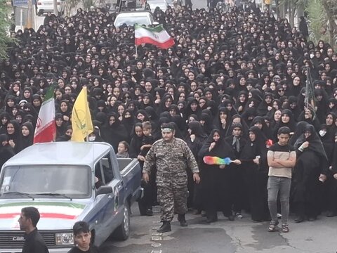 تصاویر/تشییع باشکوه پیکر شهید سرافراز وطن «میثم فتح قریب »در آران وبیدگل