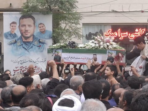 تصاویر/تشییع باشکوه پیکر شهید سرافراز وطن «میثم فتح قریب »در آران وبیدگل