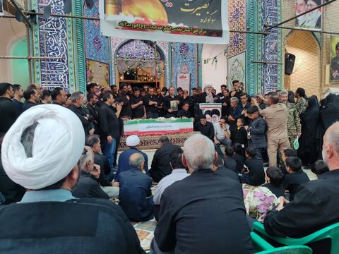 تصاویر/مراسم وداع شهید طرق القدس محمد خشاپوردرامامزاده عبدالله ابوزیدآباد