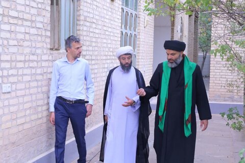 بازدید مدیر حوزه علمیه استان یزد از مدرسه علمیه شهید صدوقی (ره) طزرجان