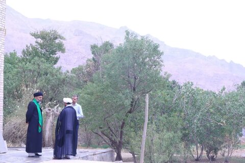 بازدید مدیر حوزه علمیه استان یزد از مدرسه علمیه شهید صدوقی (ره) طزرجان