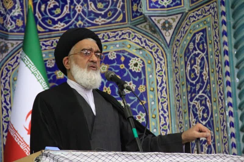 "El resultado del Ashura de hoy es la captura y el vagabundeo de los sionistas / Agradecimiento por el histórico decreto de los grandes marja’s"