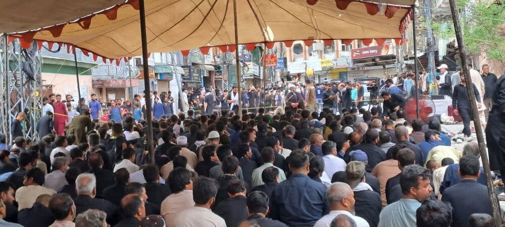 علامہ عارف حسین واحدی کی بلتستانی مومنین کے عزاداری کے جلوس میں شرکت اور خطاب