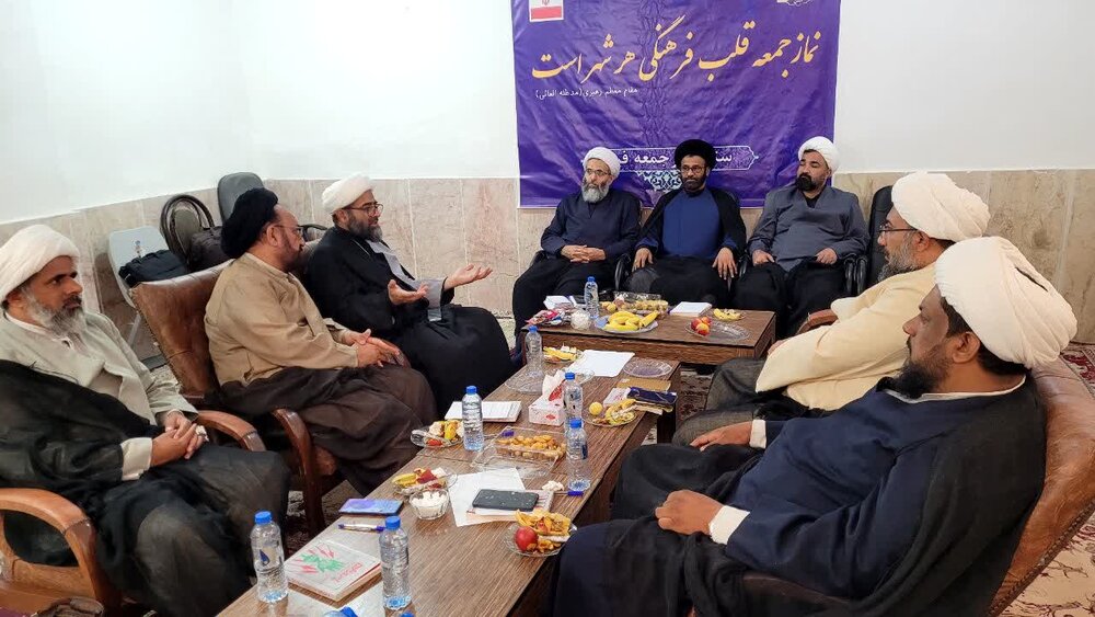 هماندیشی ائمه جمعه مرکز استان هرمزگان با محوریت مساجد و مسائل منطقهای+عکس