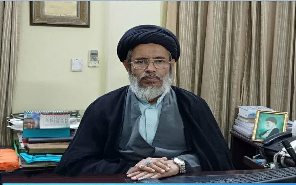 تلاش‌ خبیثانه صهیونیسم جهانی نشانه‌ی ضعف و استیصال  آن است