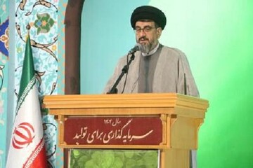 خانواده، نخستین مدرسه تربیت دینی و اخلاقی است