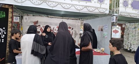 تصاویر/فعالیت طلاب مدرسه علمیه الزهرا اراک به مناسبت هفته عفاف و حجاب