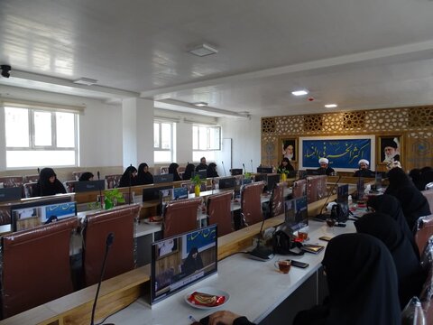 آیین معارفه سرپرست معاون فرهنگی حوزه علمیه خواهران استان اصفهان