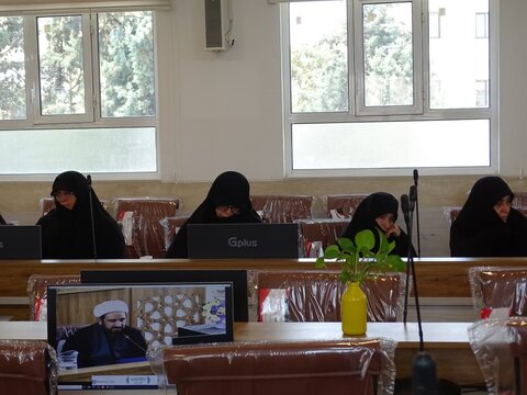 آیین معارفه سرپرست معاون فرهنگی حوزه علمیه خواهران استان اصفهان