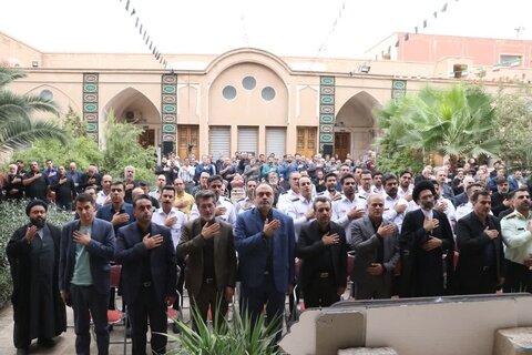 تصاویر/ میراث مرثیه همراه با زیارت عاشورا با حضور نماینده ولی فقیه  در خانه تاریخی آل یاسین کاشان