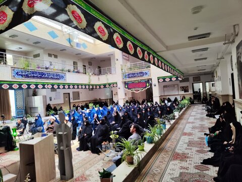 تصاویر / نشست «انعکاس حقیقت» با موضوعیت تبیین جنگ ۱۲ روزه در مدرسه علمیه ریحانة الرسول ارومیه