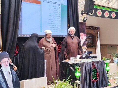 تصاویر / نشست «انعکاس حقیقت» با موضوعیت تبیین جنگ ۱۲ روزه در مدرسه علمیه ریحانة الرسول ارومیه