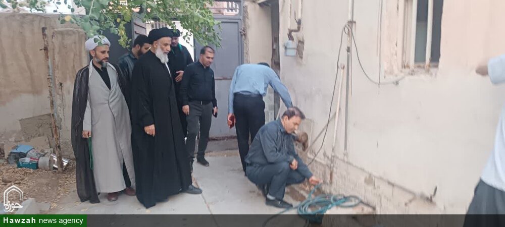 حضور پیگیرانه امام جمعه اهواز در پی تنش آبی در شهرستان امیدیه و توابع شهری و روستایی+ تصاویر
