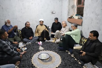 دیدار استاندار هرمزگان با خانواده شهدای حملات تروریستی رژیم صهیونیستی