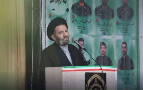 تصاویر مراسم گرامیداشت شهدای اقتدار و امنیت فراجای استان لرستان