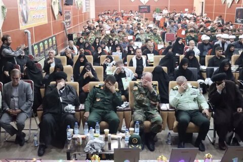 تصاویر مراسم گرامیداشت شهدای اقتدار و امنیت فراجای استان لرستان