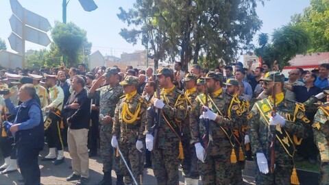 تصاویر /  تشییع پیکر شهید محمد بایر در نهاوند