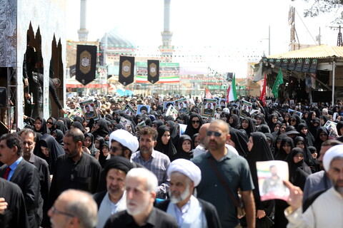 تصاویر/ تشییع پیکرهای مطهر ۲ شهید در قم