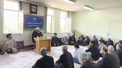 تصاویر/ نشست تبیینی «تدبر در آیات مقاومت» در آذرشهر