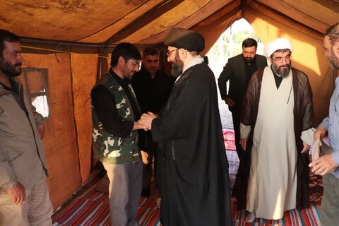 تصاویر/ بازدید و سرکشی نماينده ولی فقیه در استان زنجان از ایست بازرسی های بسیجیان در ورودی های شهر زنجان