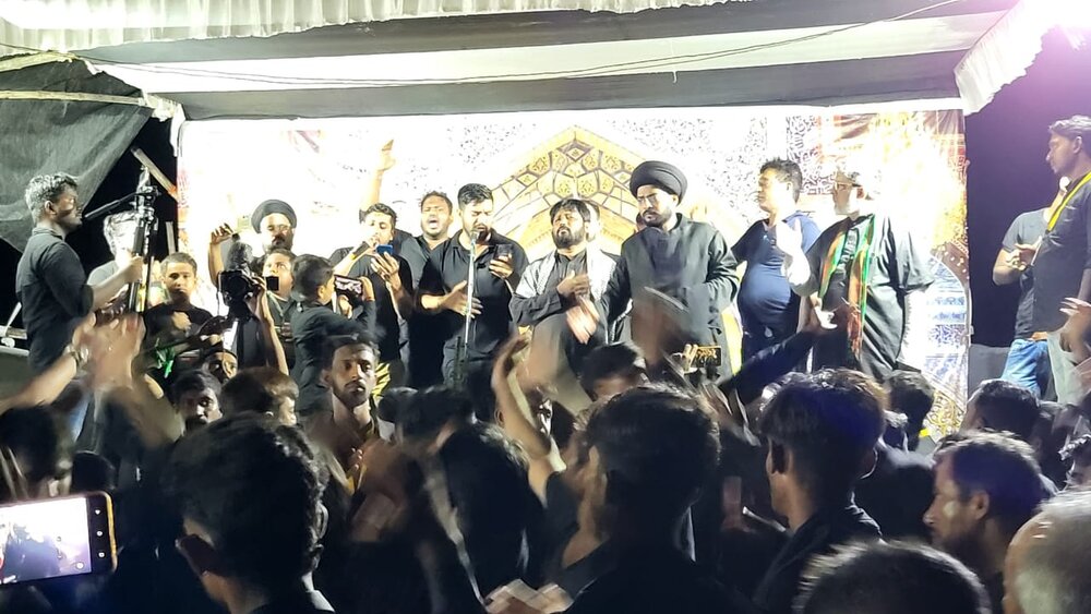 বকচরা গ্রামে ৭২ তাঁবুর শোকানুষ্ঠান: কারবালার শহীদদের স্মরণে জড়ো হলেন হাজারো আজাদার