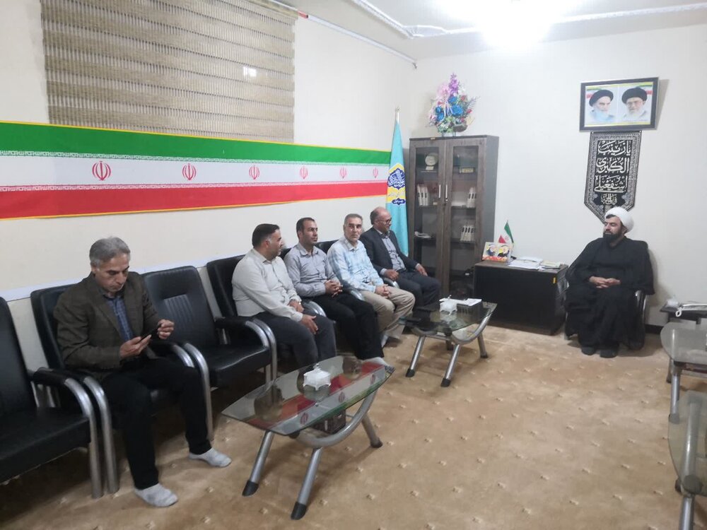تصاویر/ دیدار رئیس بهزیستی با امام جمعه شهرستان چرداول