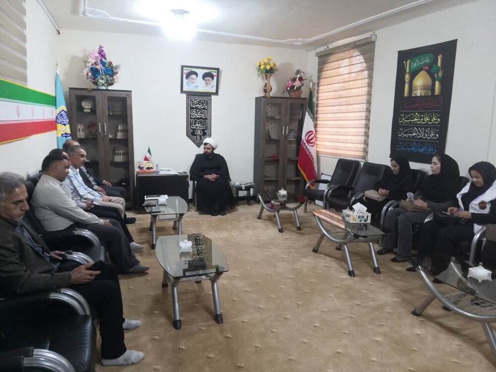 تصاویر/ دیدار رئیس بهزیستی با امام جمعه شهرستان چرداول