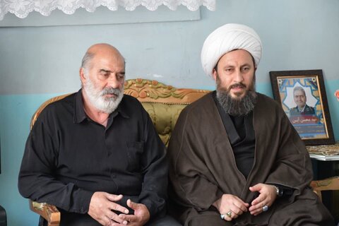 تصاویر/ دیدار امام جمعه شهرستان خوی با خانواده معظم شهید محسن آین