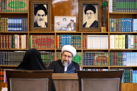 عکس | دیدار اقشار مختلف مردم با امام جمعه تبریز