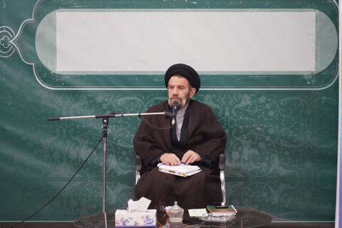 دیدار مسئول دفاتر نظارت و بازرسی بر انتخابات در استان لرستان با نماینده ولی فقیه در استان