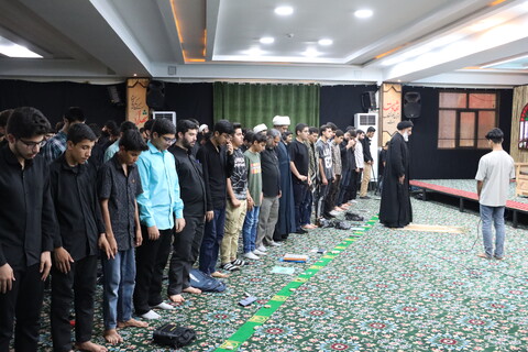 دیدار صمیمی دانش آموزان دوره علمی تربیتی شهید علم‌الهدی(ره) با نماینده ولی فقیه در خوزستان