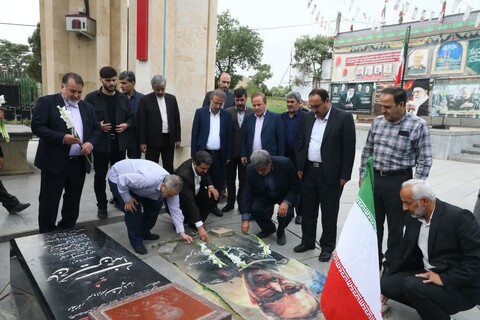 تصاویر ./  تجدید میثاق رئیس دفتر بازرسی ویژه رئیس‌جمهور با آرمان‌های شهدا در همدان