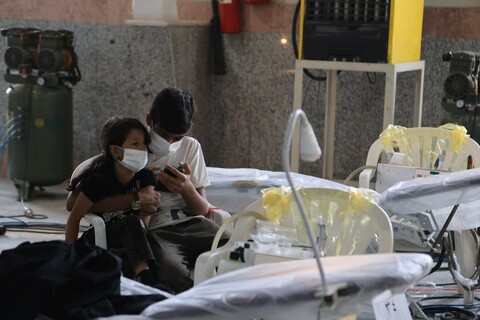 بازدید امام جمعه همدان از اجرای رزمایش جهادی دندانپزشکی و چشم پزشکی در همدان