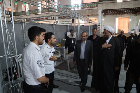 بازدید امام جمعه همدان از اجرای رزمایش جهادی دندانپزشکی و چشم پزشکی در همدان