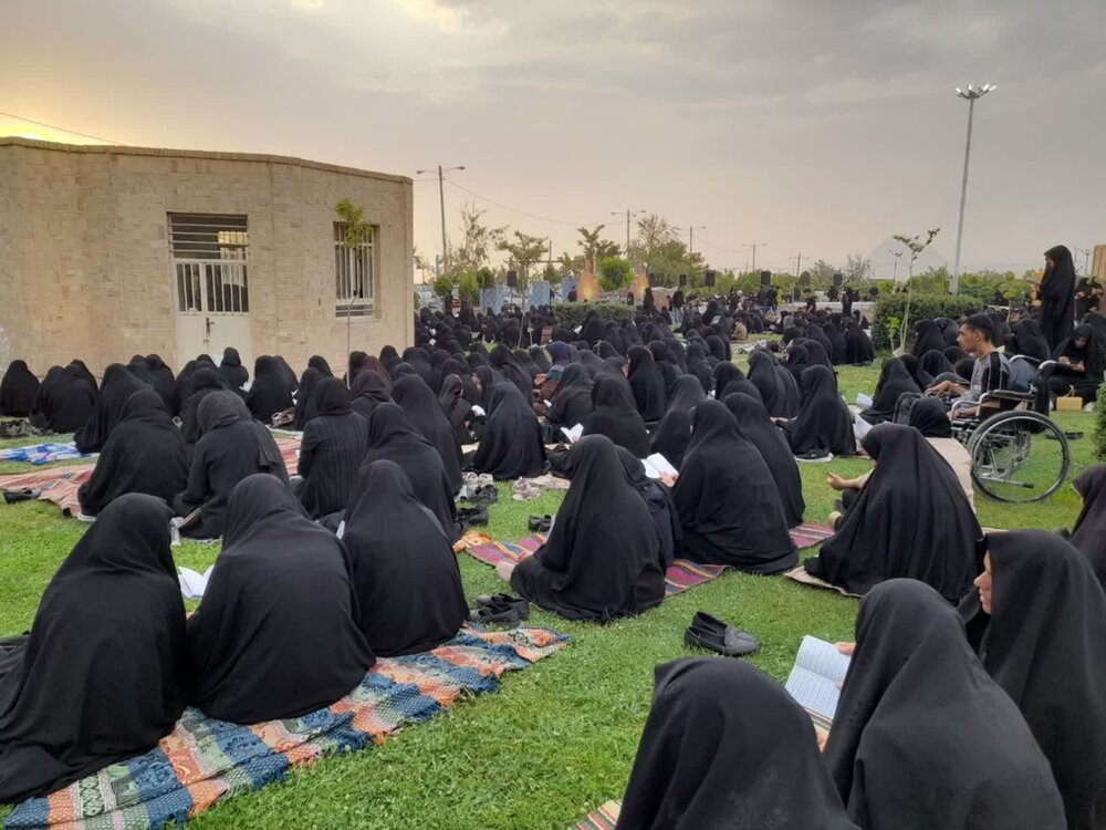 تصاویر/ فعالیت های مدرسه علمیه فاطمیه بردسیر در ماه محرم