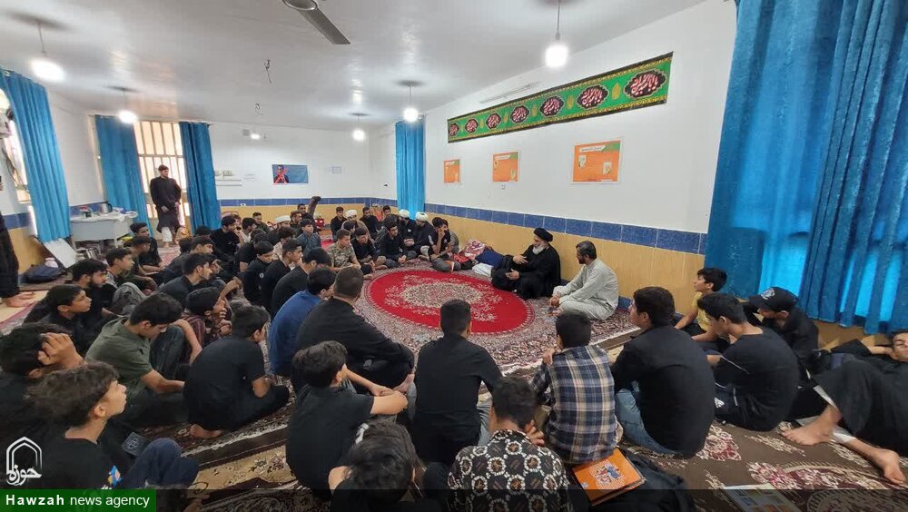 حضور امام جمعه اهواز در جمع طلاب جدید الورود مدرسه علمیه امام موسی الکاظم(ع) شادگان