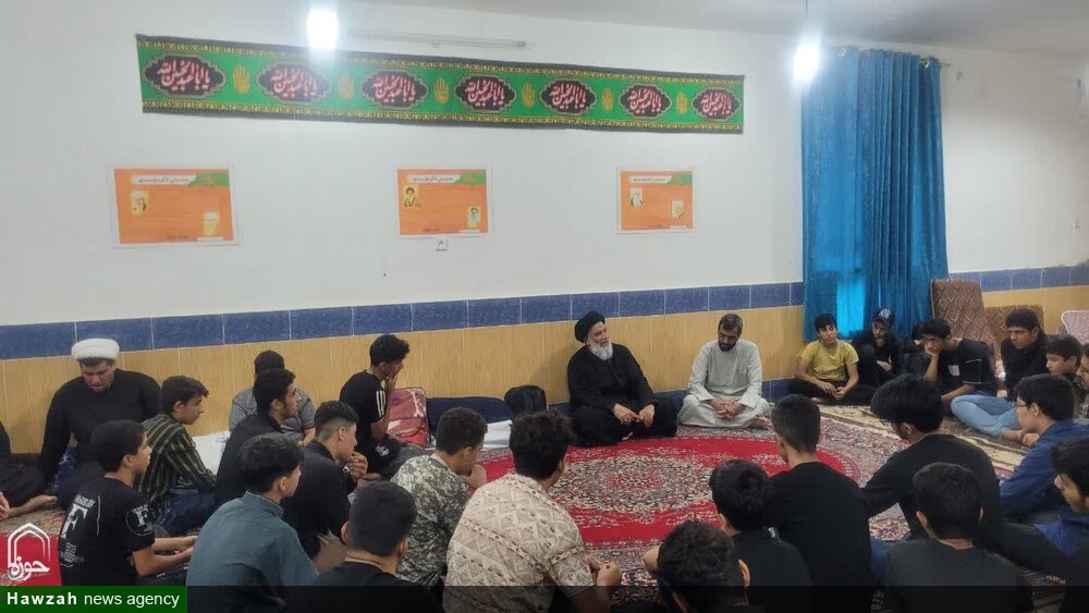 حضور امام جمعه اهواز در جمع طلاب جدید الورود مدرسه علمیه امام موسی الکاظم(ع) شادگان + تصاویر